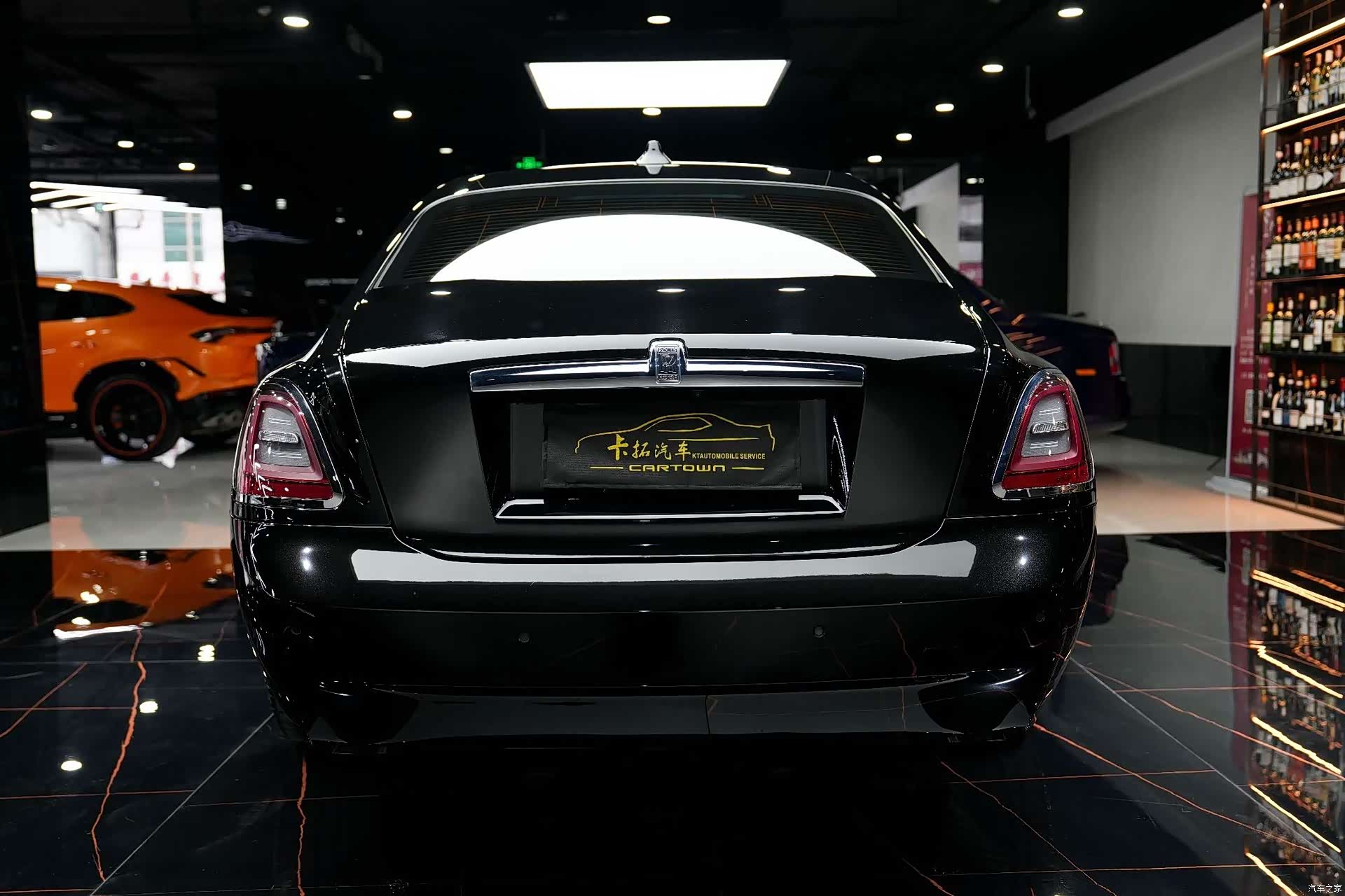 Rolls-Royce Ghost, 2025 10