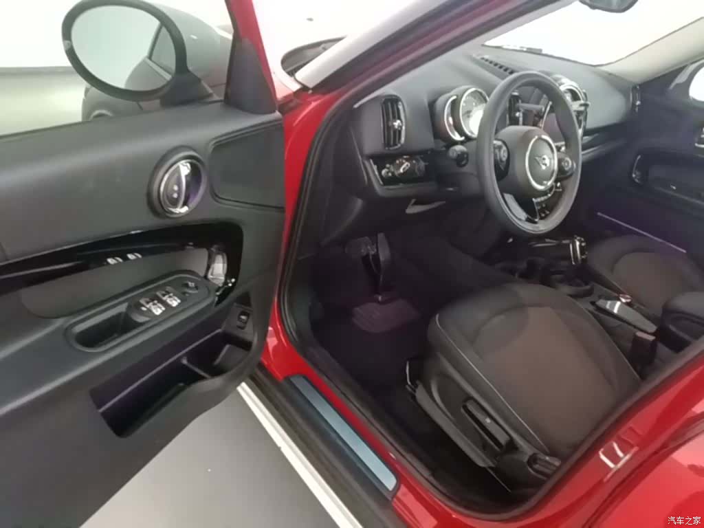 Mini Countryman, 2020 16