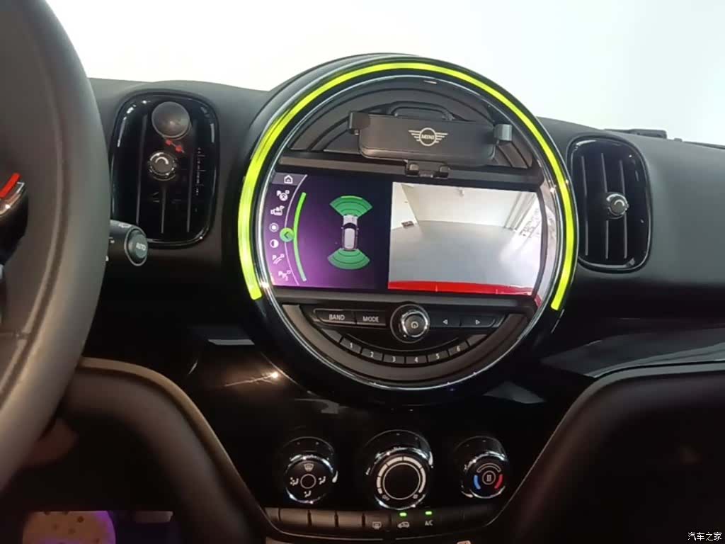 Mini Countryman, 2020 13