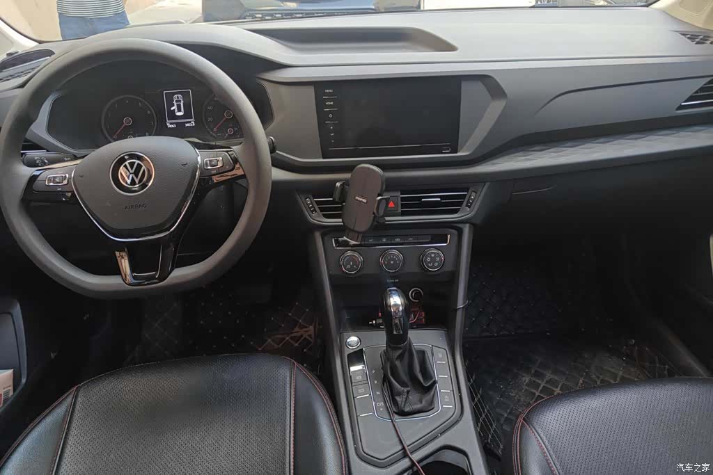 Volkswagen Tharu, 2021 16