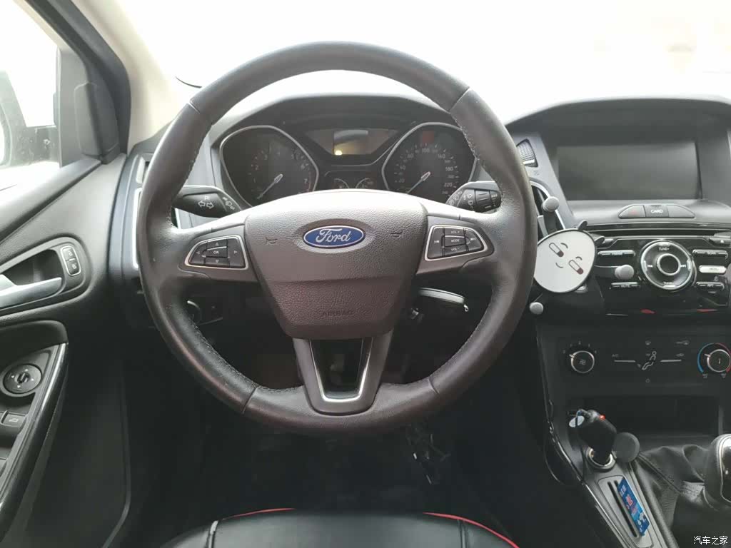 Ford Focus, 2018 3