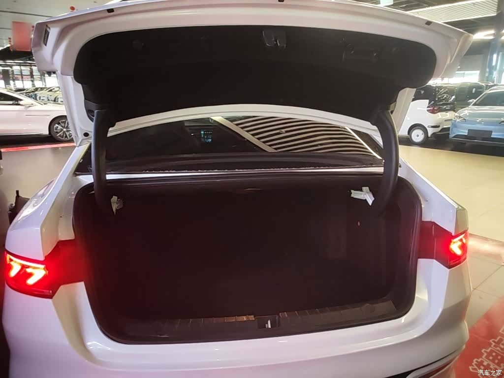 BYD Qin, 2024 19