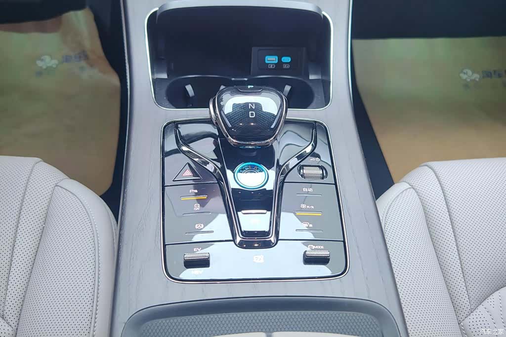 BYD Han, 2024 16