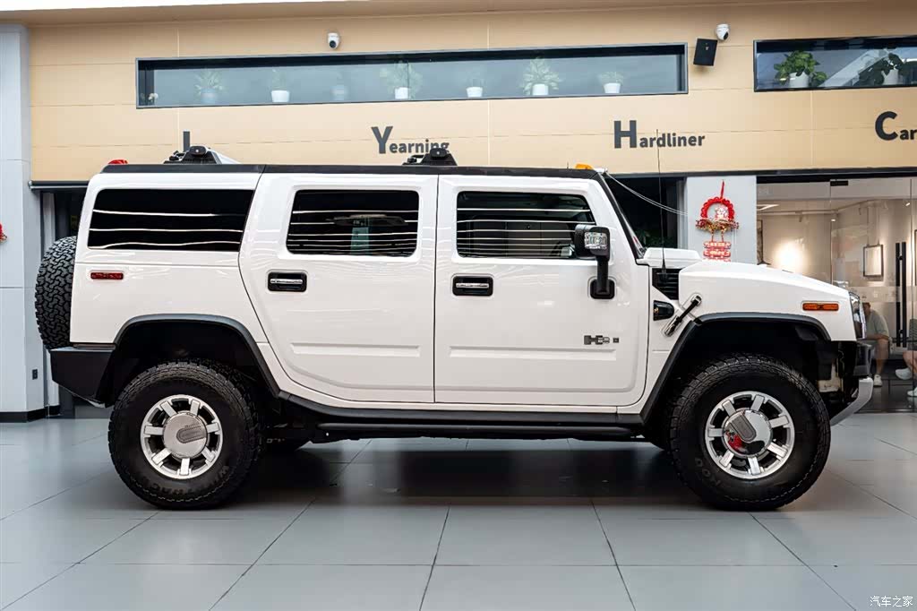 Hummer H2, 2009 3