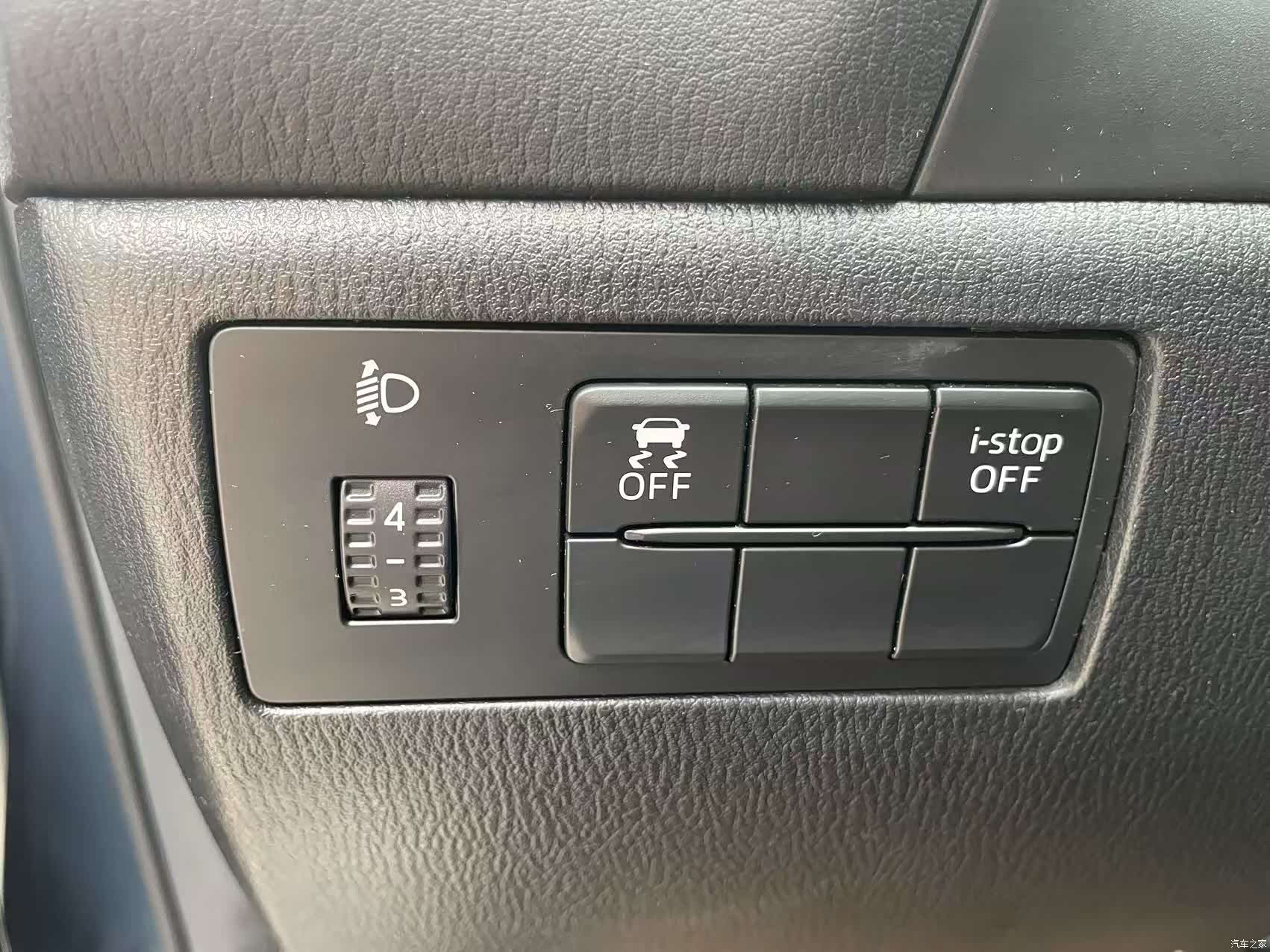 Mazda Mazda3, 2017 16