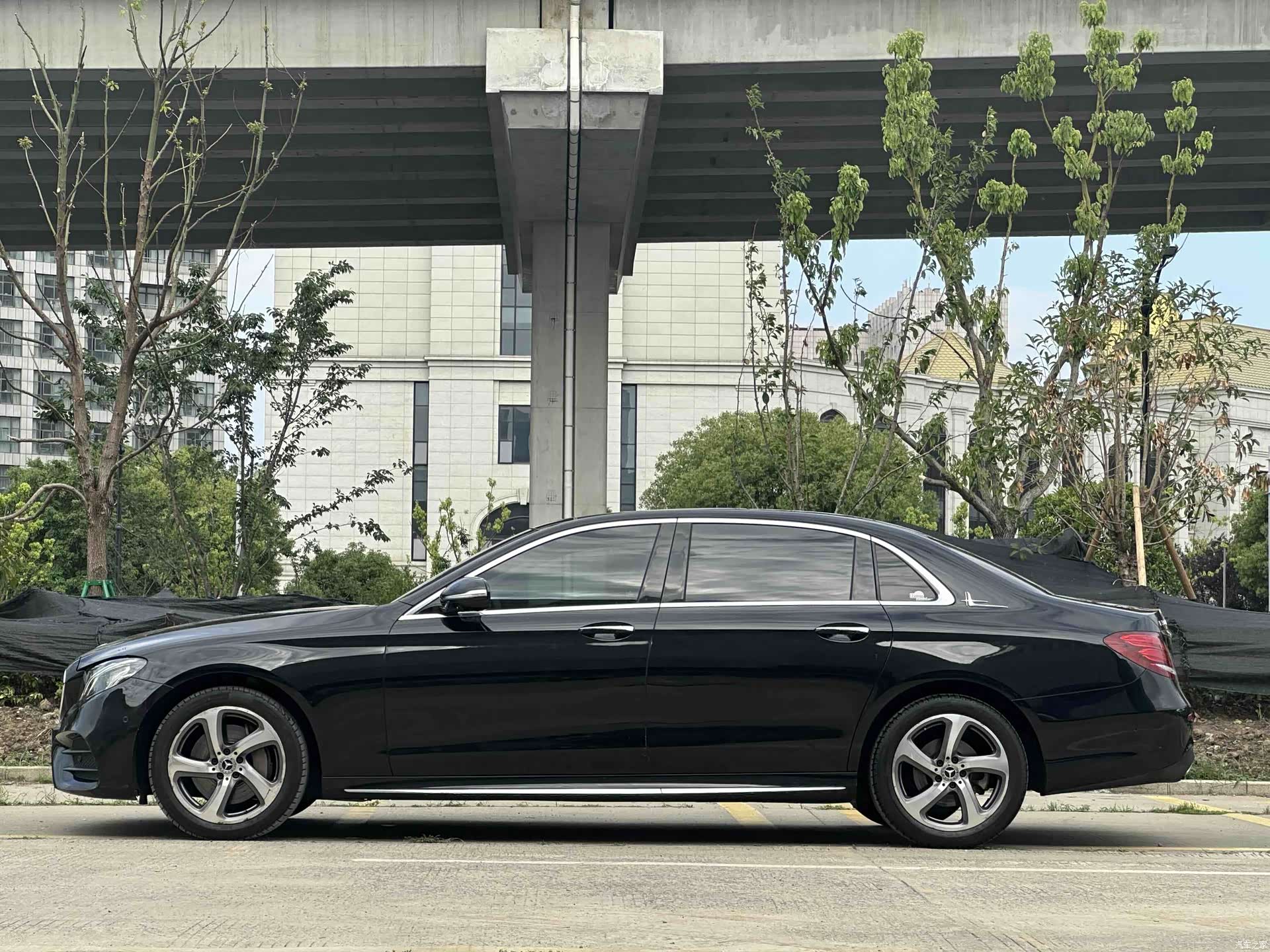 Mercedes-Benz E-Class, 2017 12