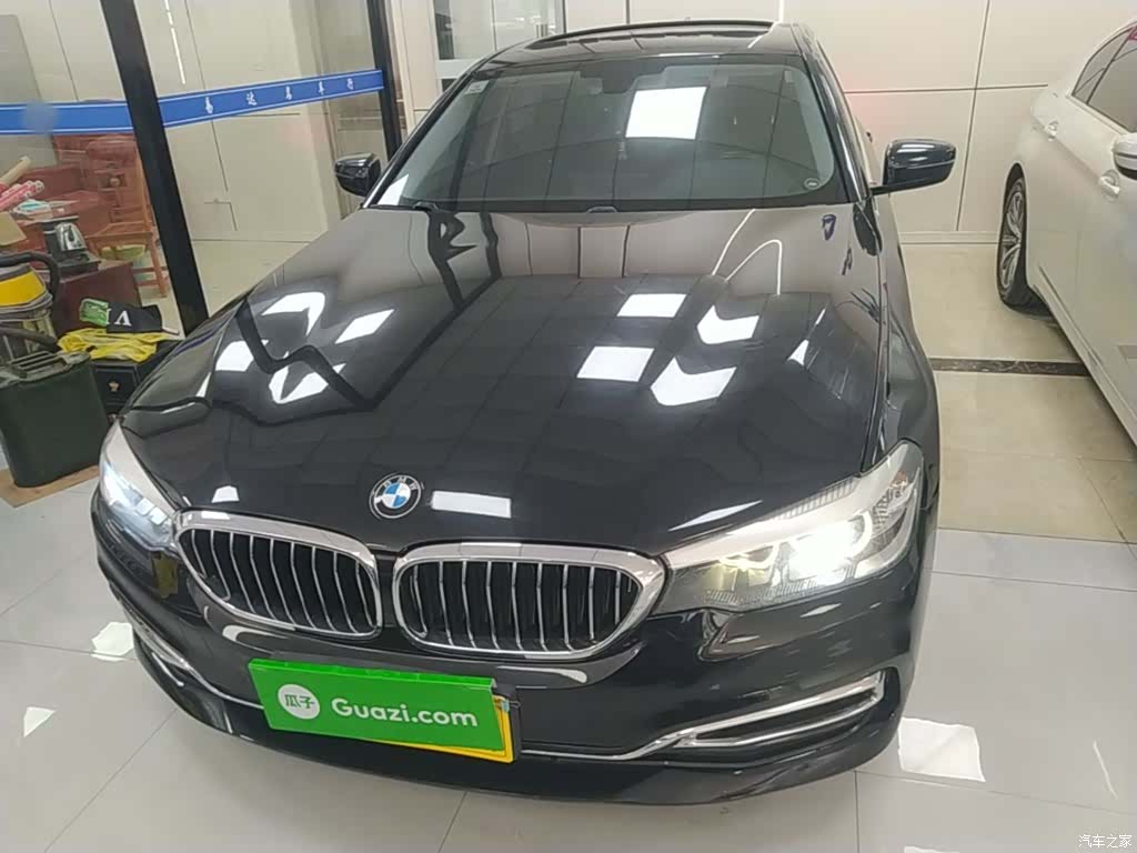 BMW 5 Series, 2018 3