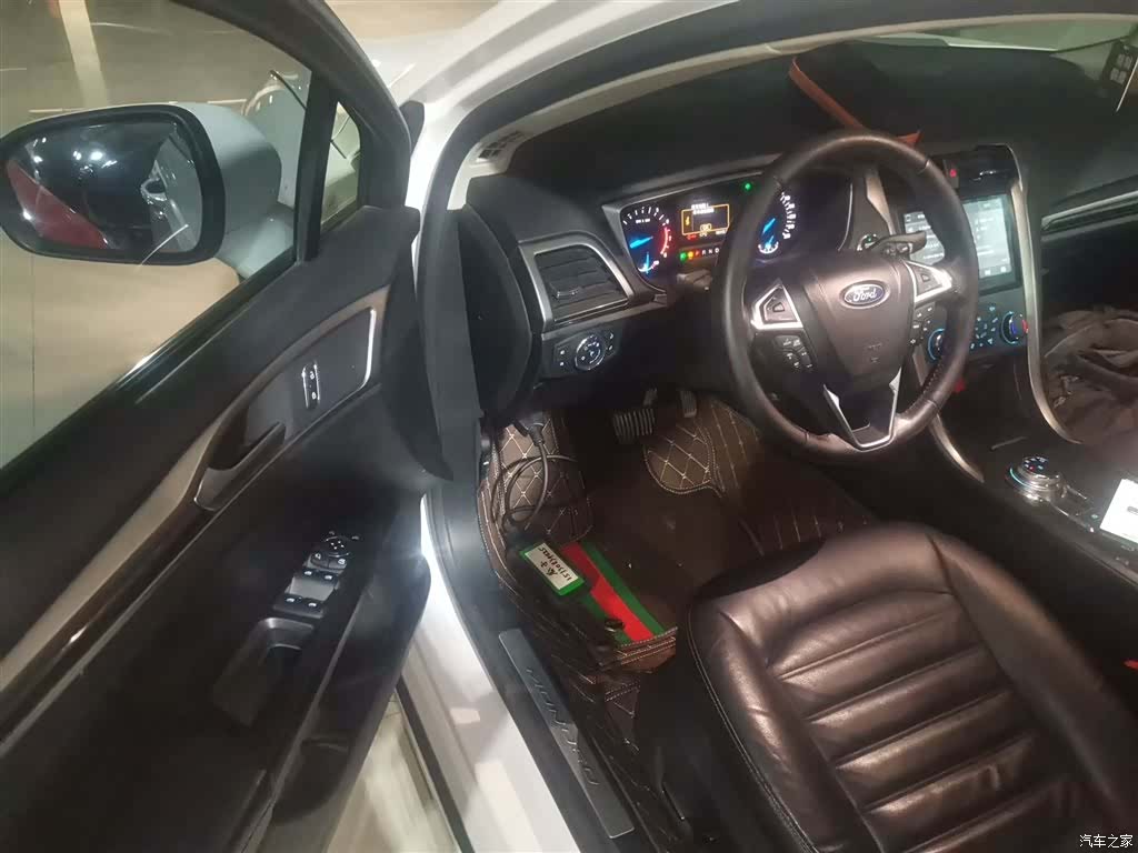 Ford Mondeo, 2017 12