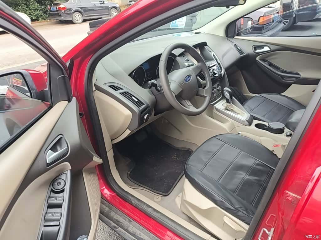 Ford Focus, 2015 16