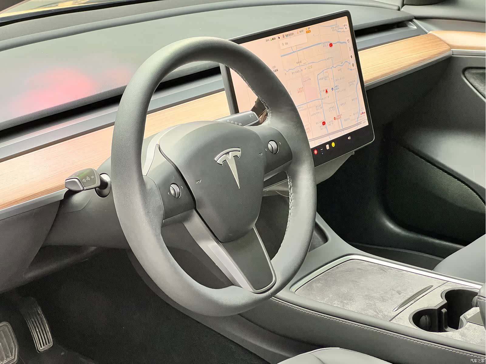 Tesla Model 3, 2023 все фото