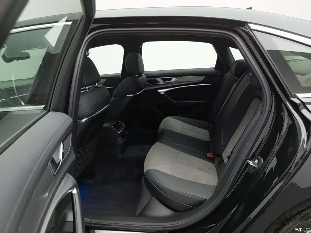 Audi A6L, 2023 15