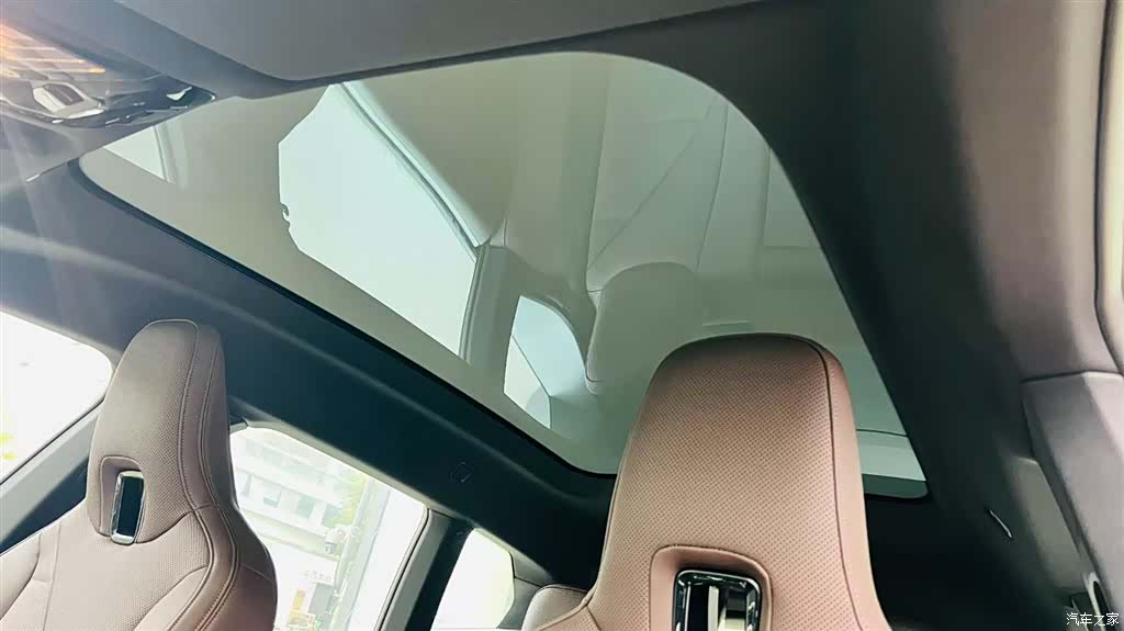 BMW iX, 2023 17