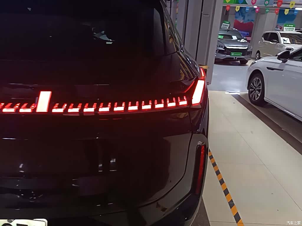 Lynk & Co 02, 2023 8