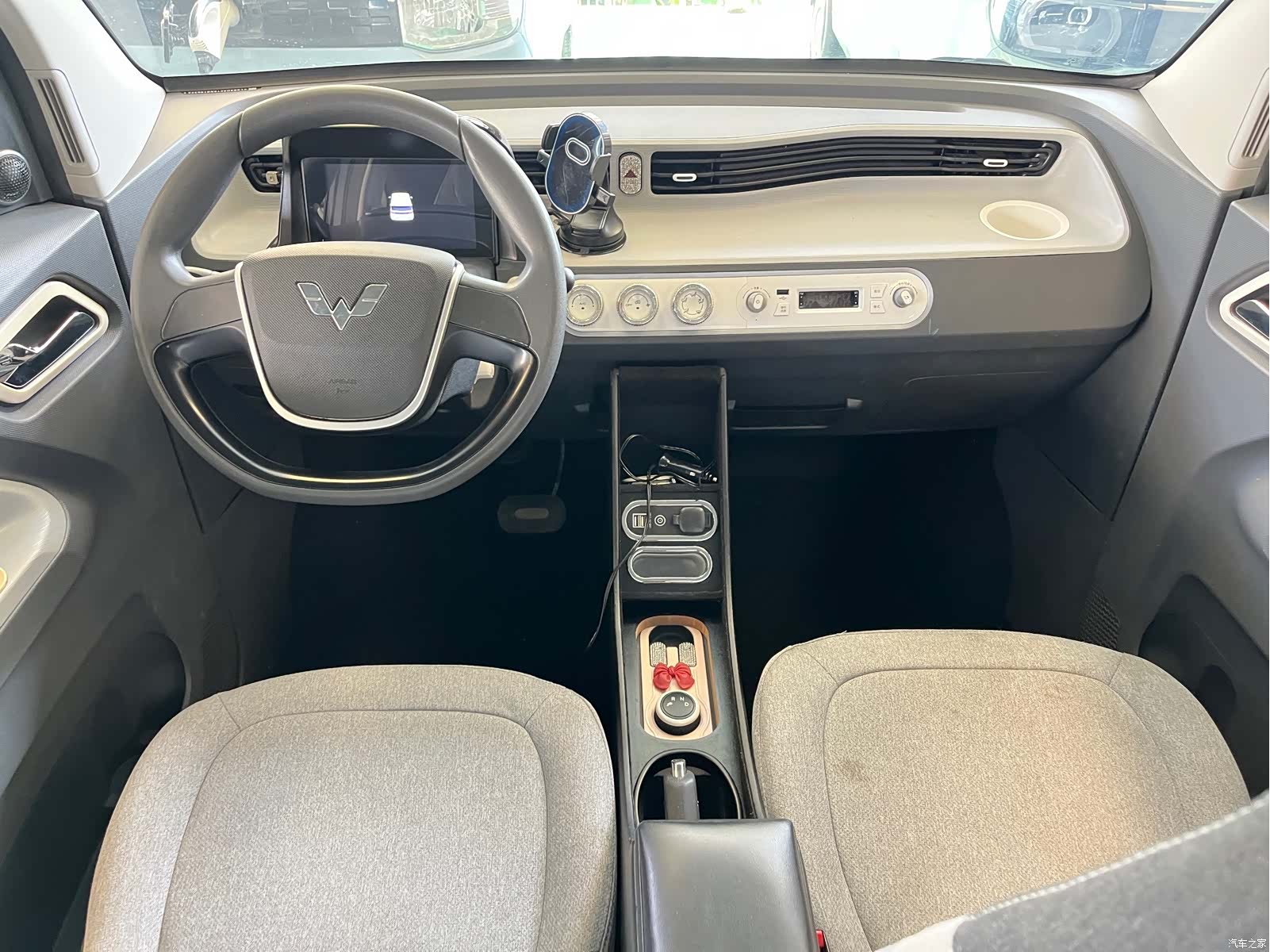 Wuling MINIEV, 2022 8