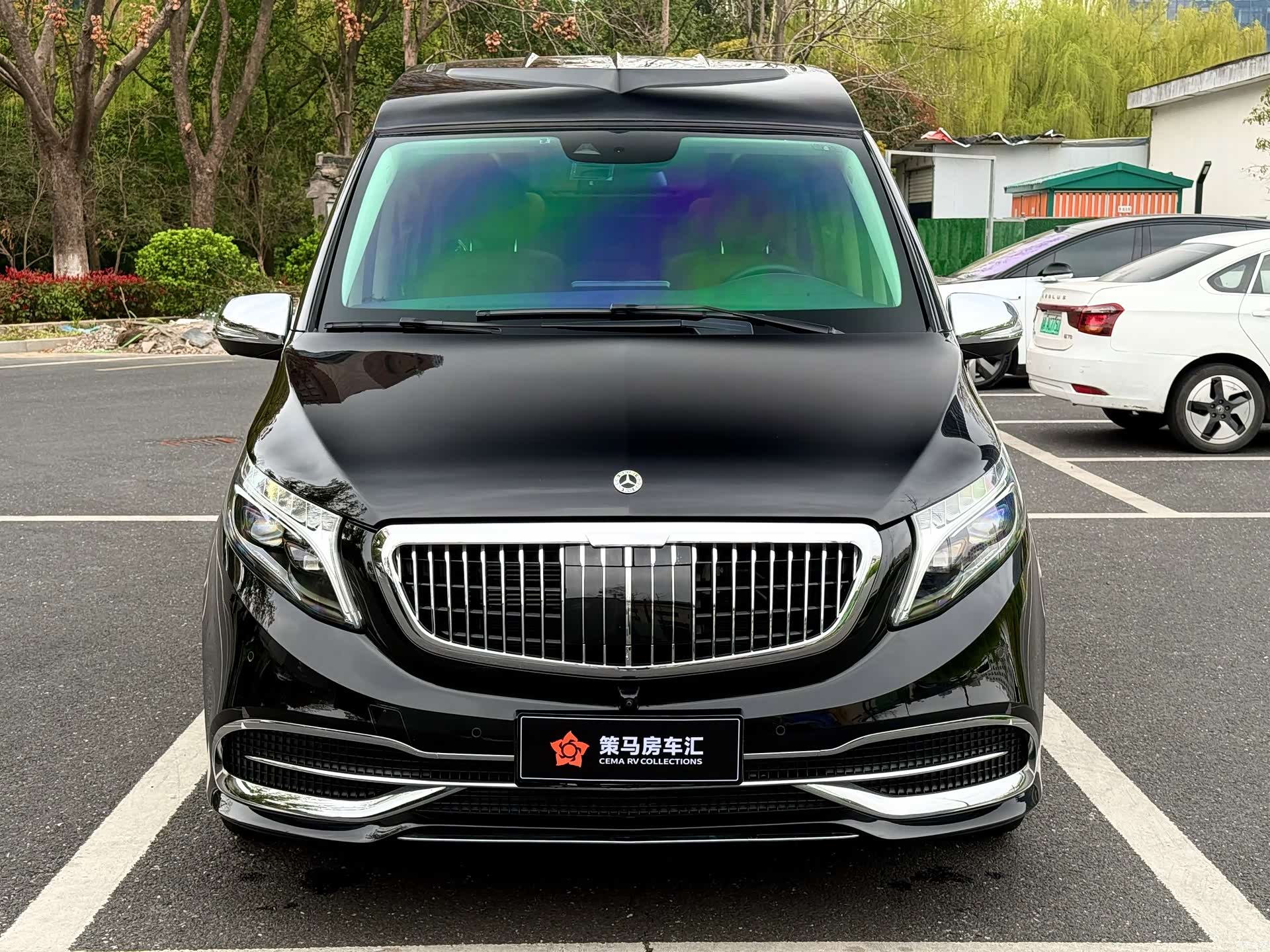 Mercedes-Benz V-Class, 2023 15