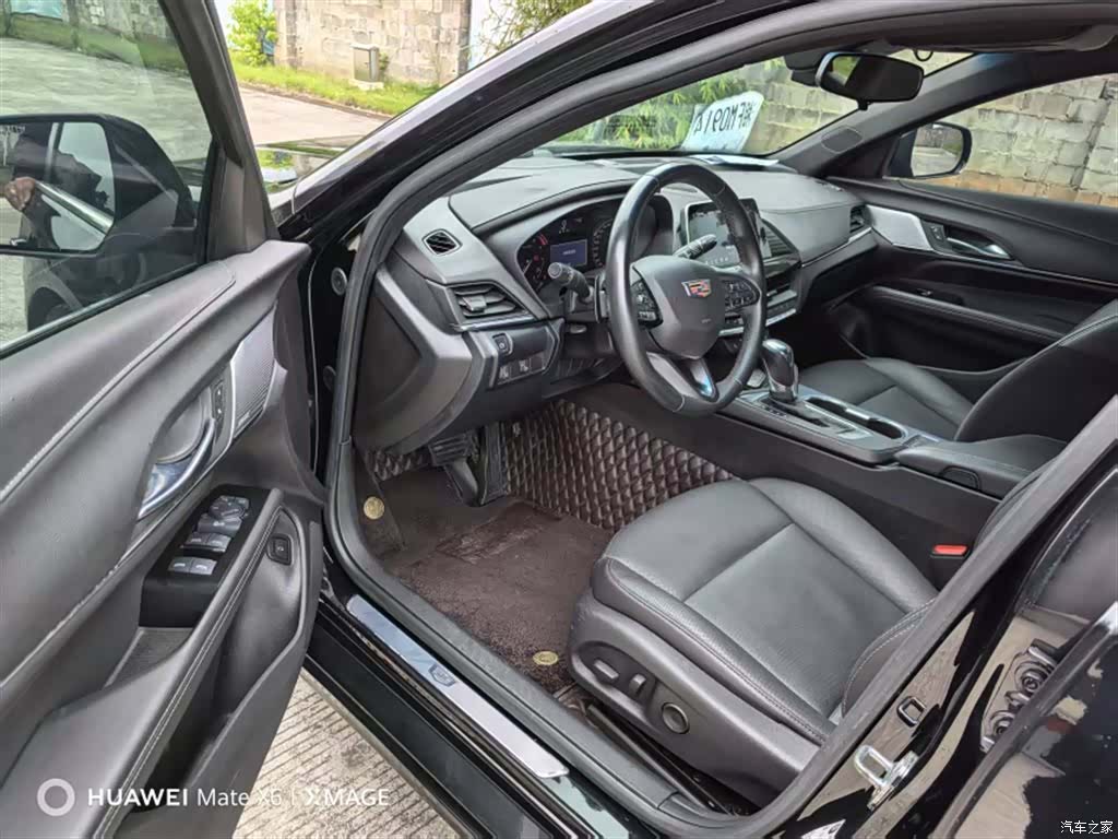 Cadillac CT4, 2023 10