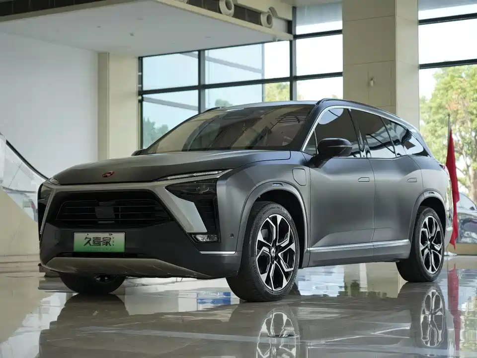 NIO ES8