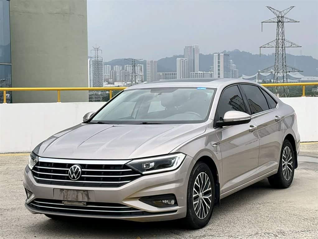 Volkswagen Sagitar