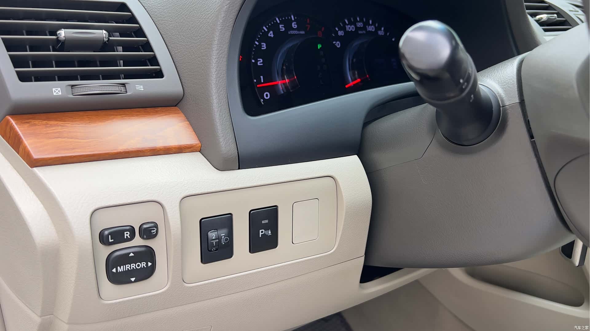 Toyota Camry, 2011 7