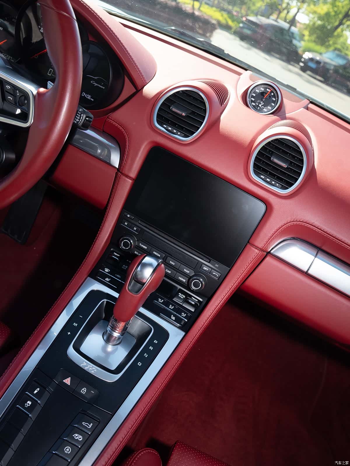 Porsche Cayman, 2022 10
