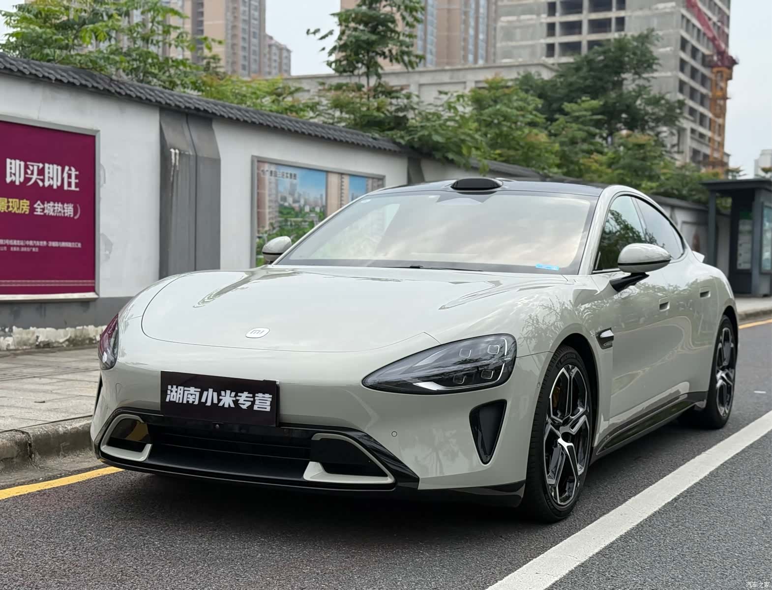 Xiaomi SU7, 2025 1