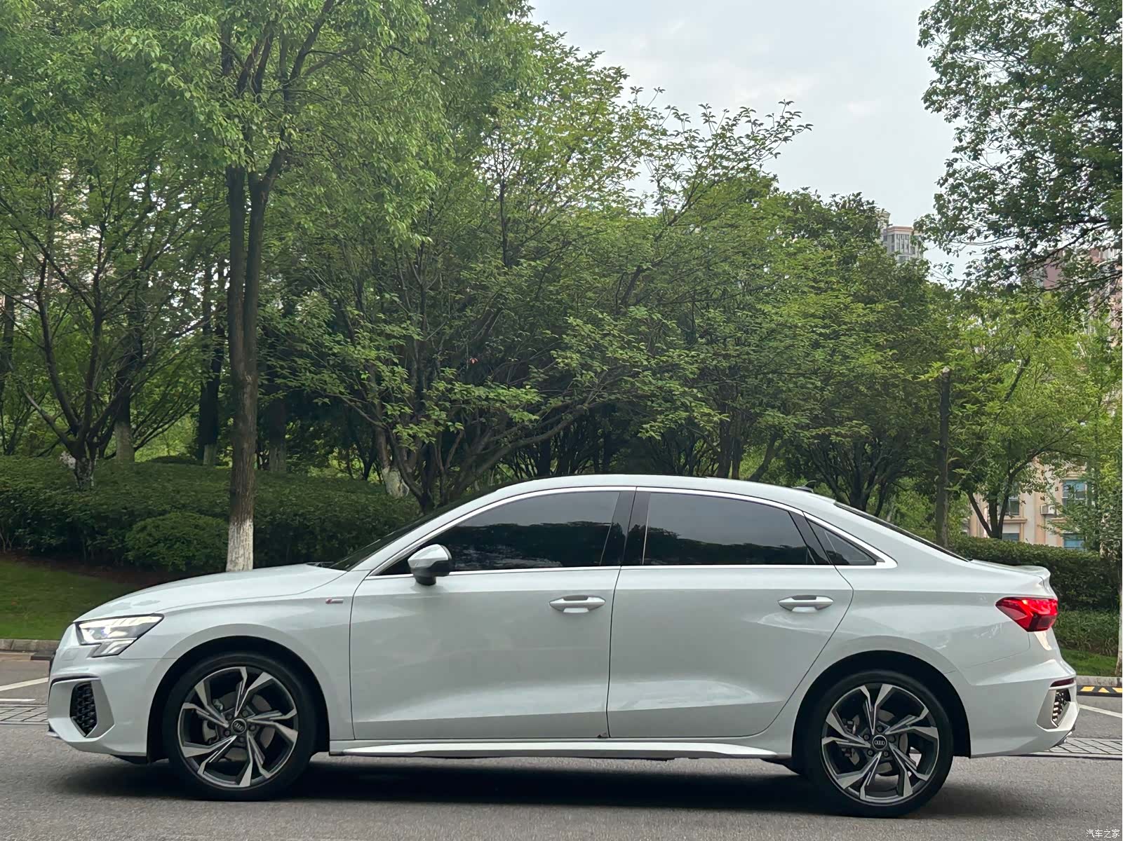 Audi A3, 2023 все фото