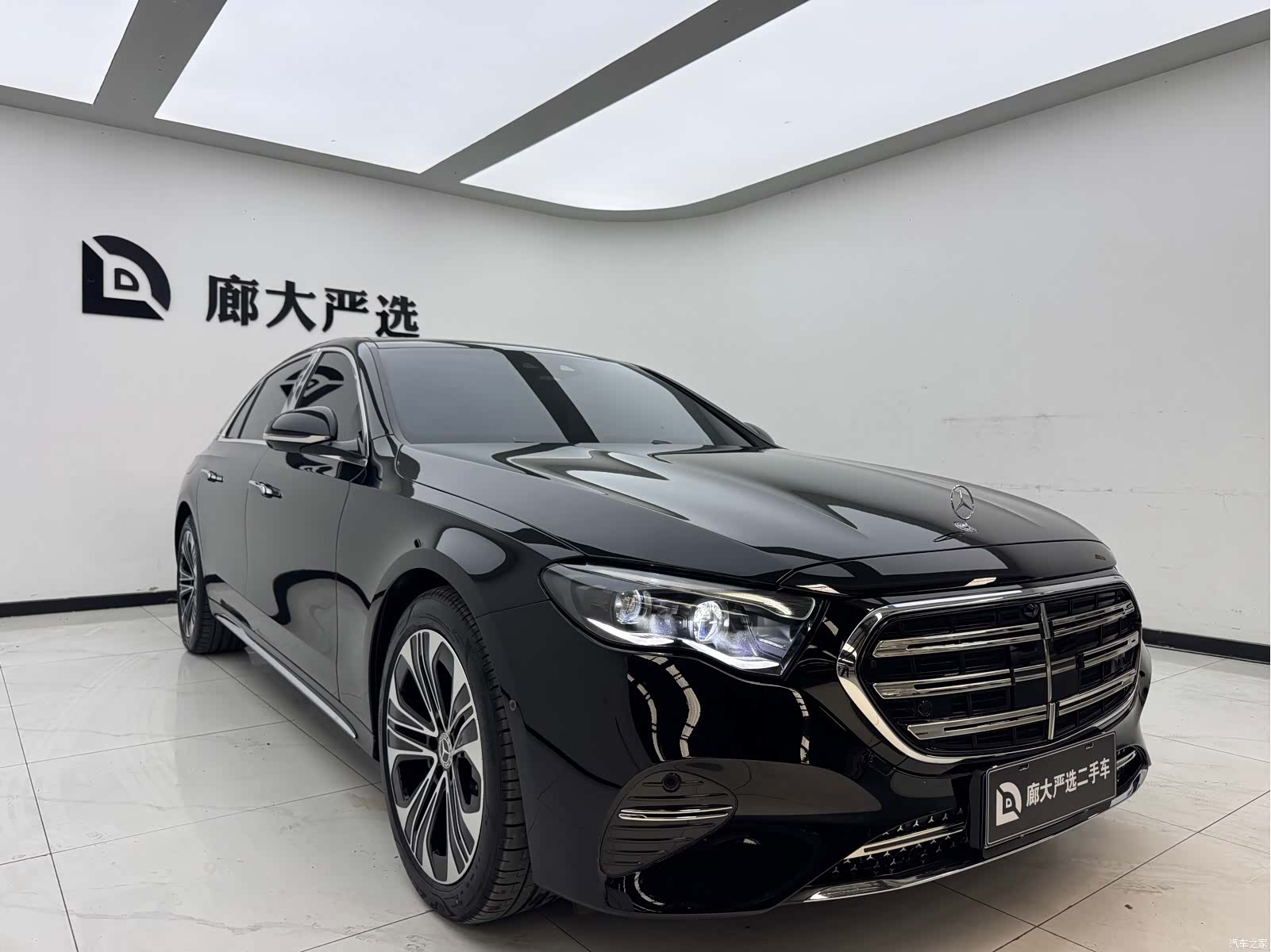 Mercedes-Benz E-Class, 2025 3