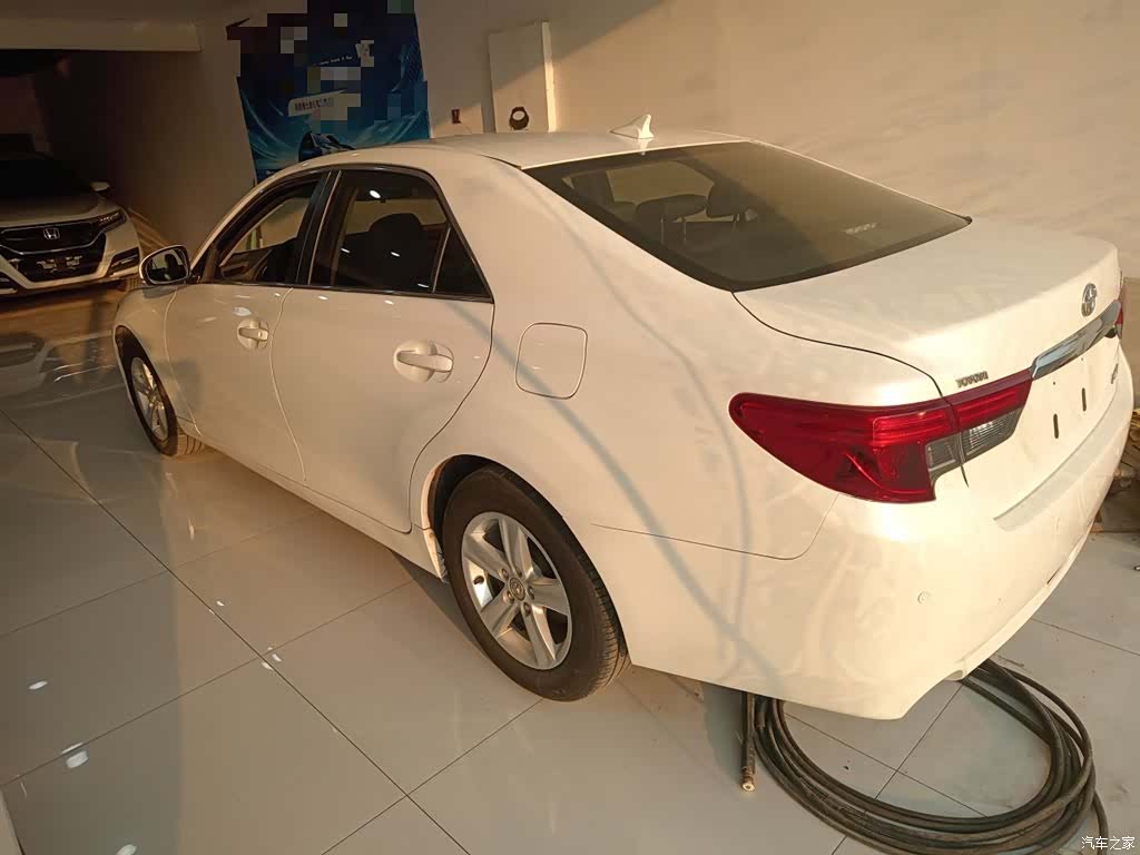 Toyota 2.5V, 2016 все фото