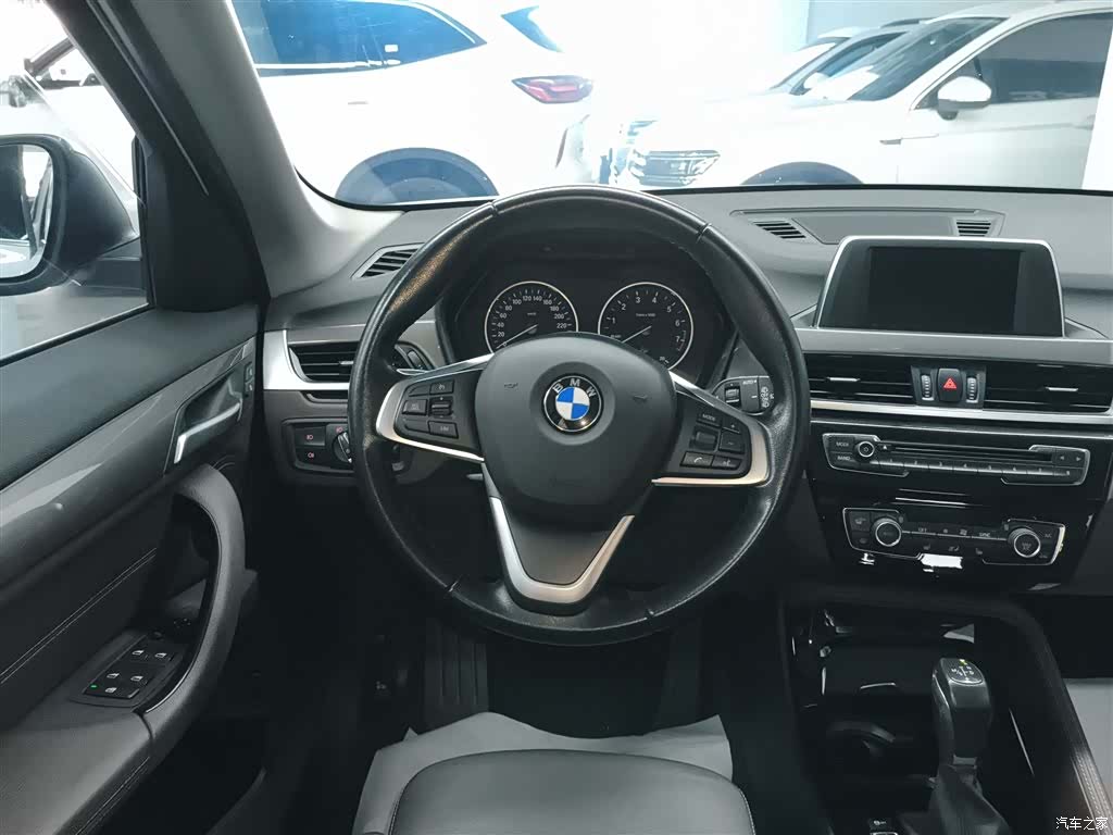 BMW X1, 2017 11