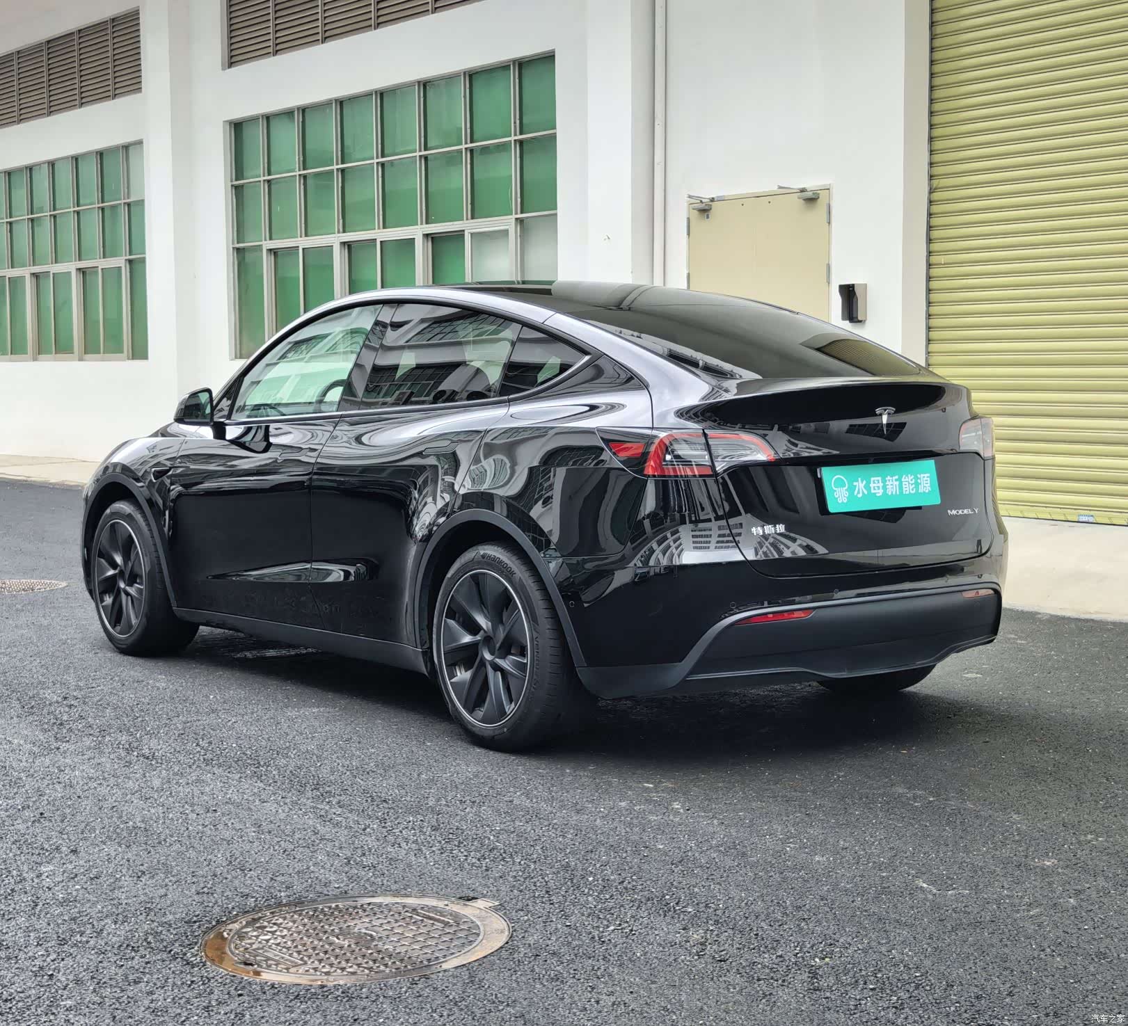Tesla Model Y, 2024 7