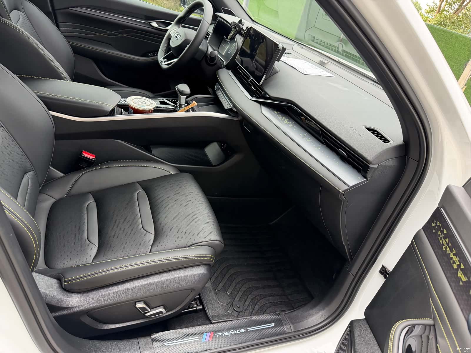 Geely Preface, 2024 14