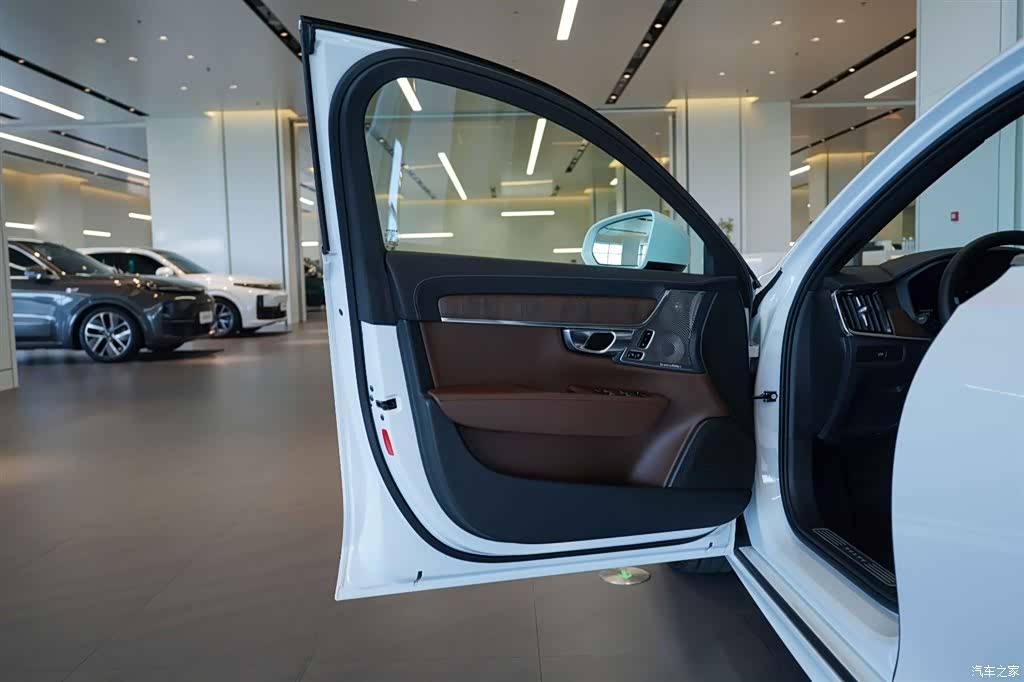 Volvo S90, 2023 15