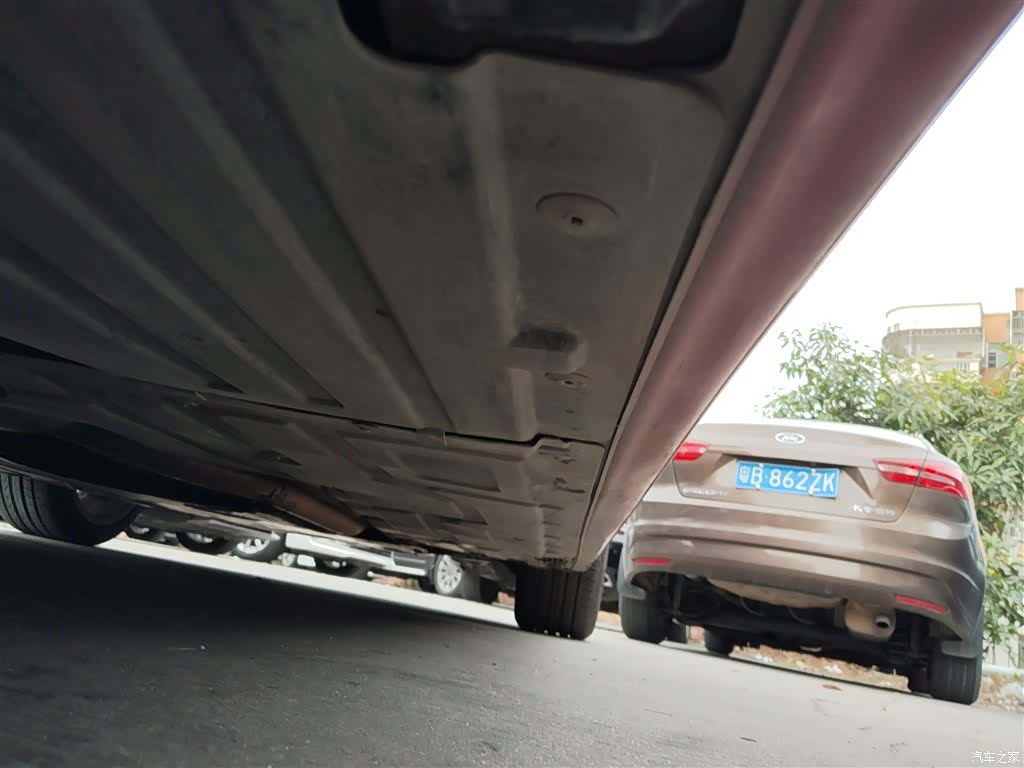 BMW 3 Series, 2018 все фото