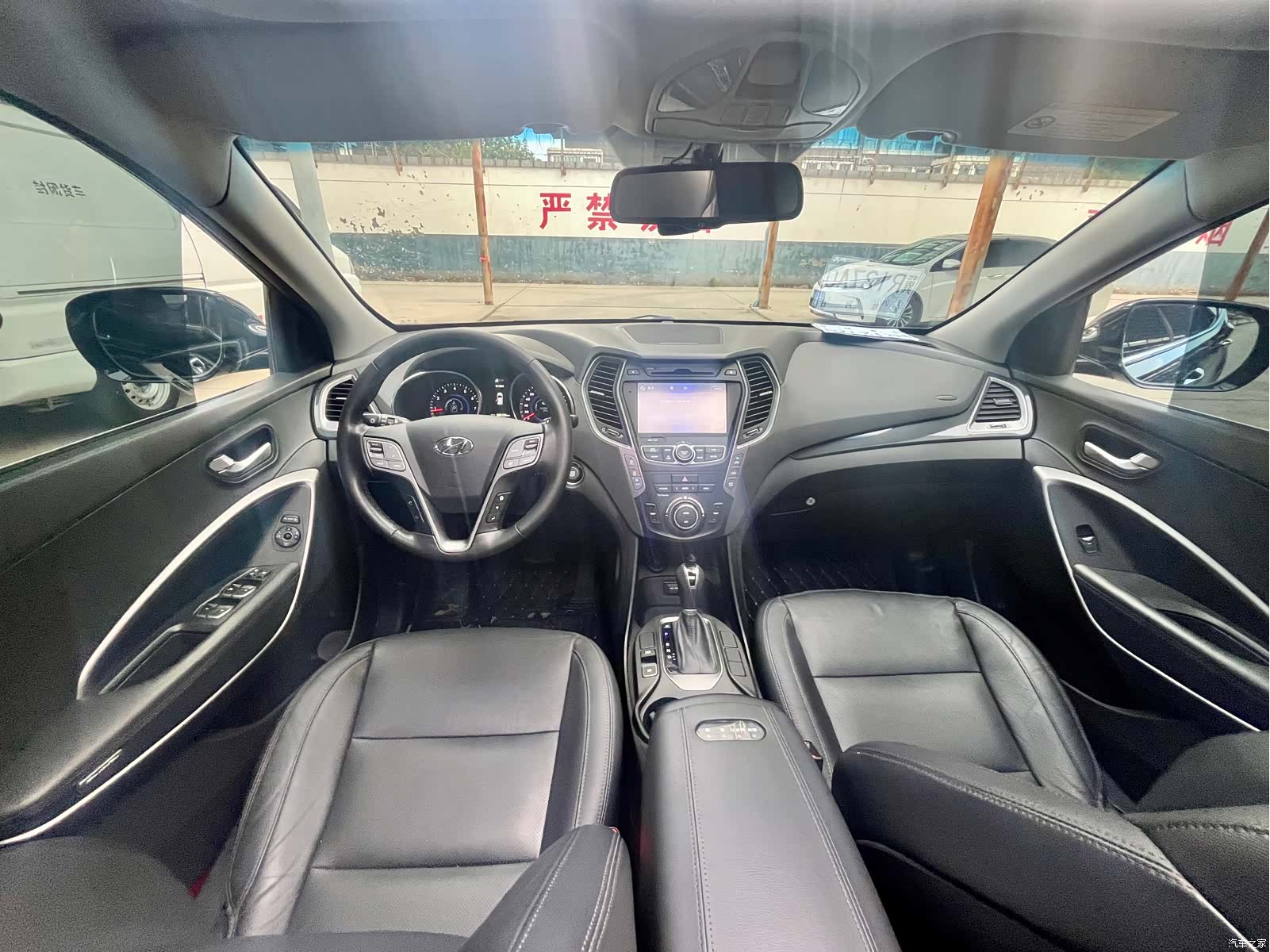 Hyundai Santa Fe, 2016 13