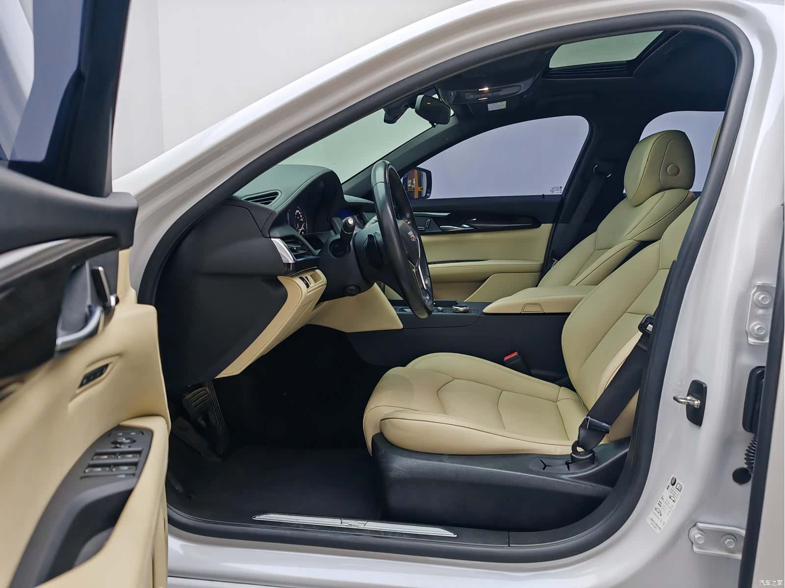 Cadillac CT6, 2021 14