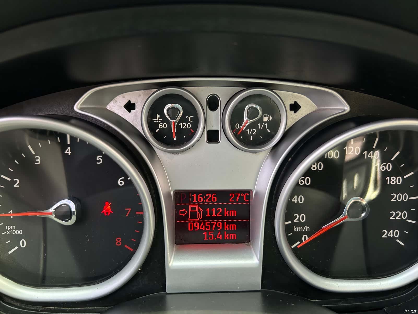 Ford Focus, 2015 7