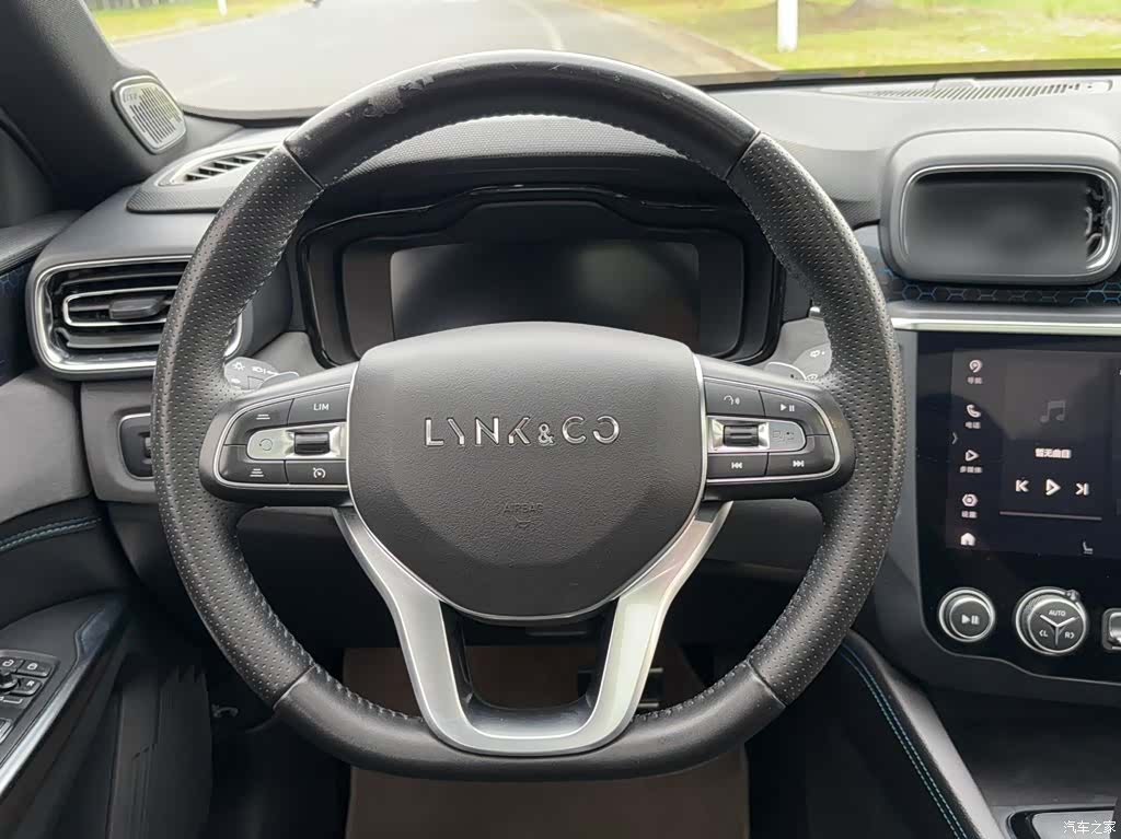 Lynk & Co 01, 2020 16