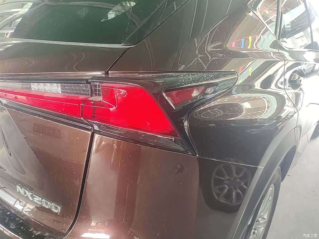 Lexus NX, 2018 8