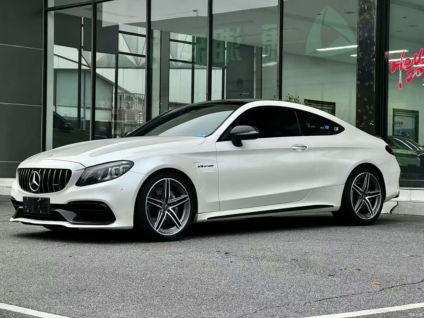 Mercedes-Benz C-Class, 2020 1
