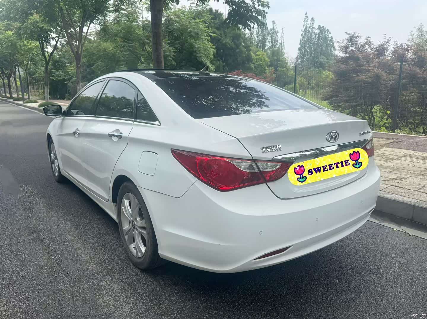 Hyundai Sonata, 2012 4