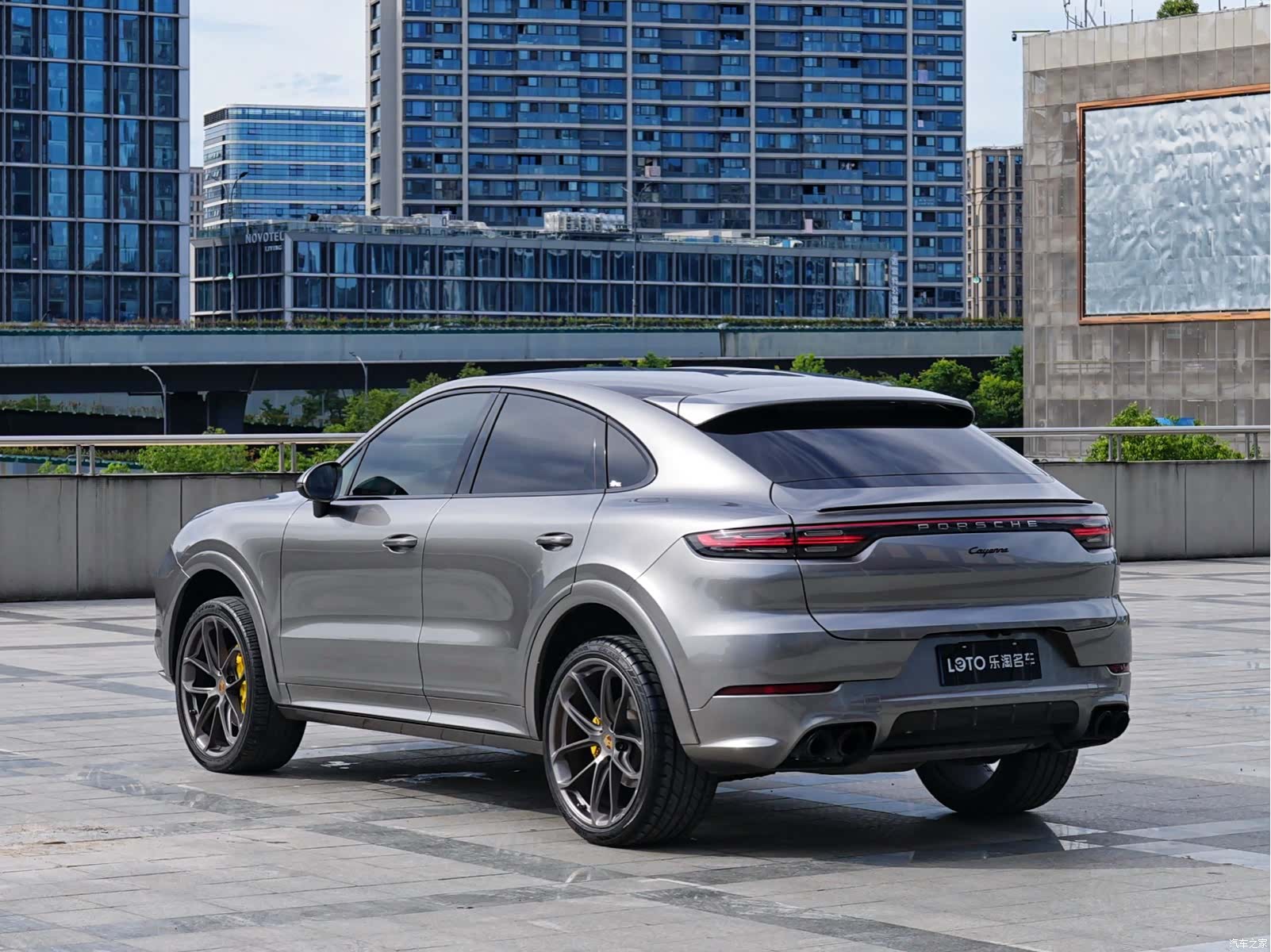Porsche Cayenne, 2020 все фото
