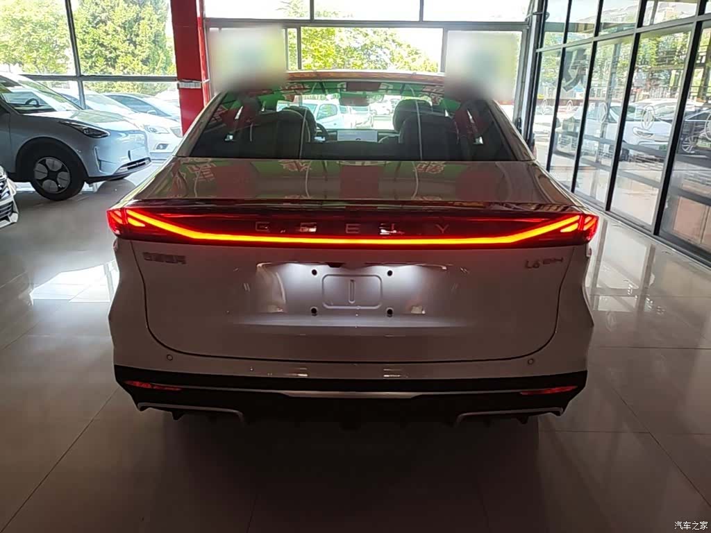 Geely Galaxy L6, 2026 6