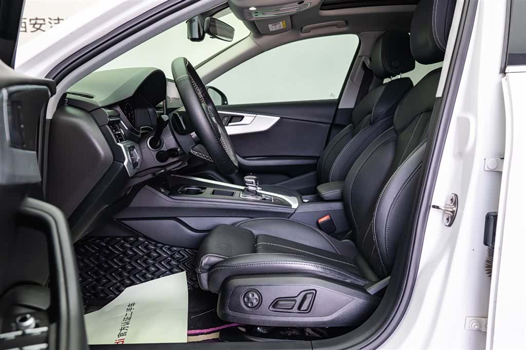 Audi A4L, 2021 11