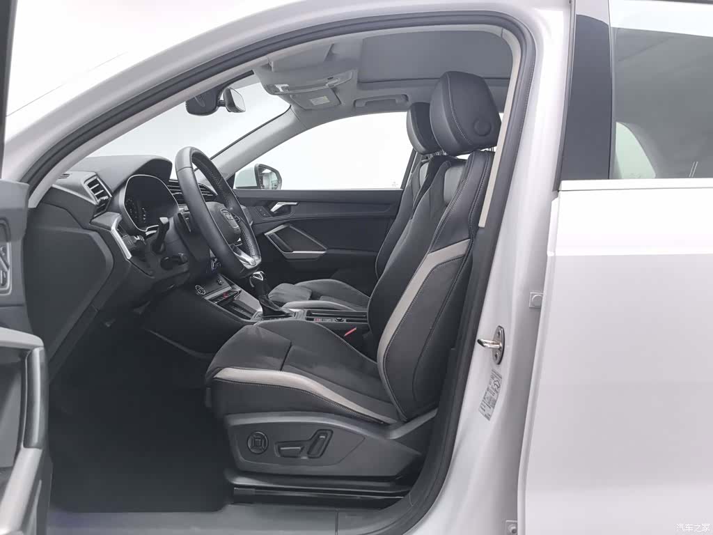Audi Q3, 2020 10
