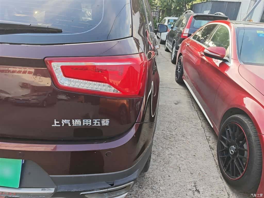 Wuling 560, 2016 8