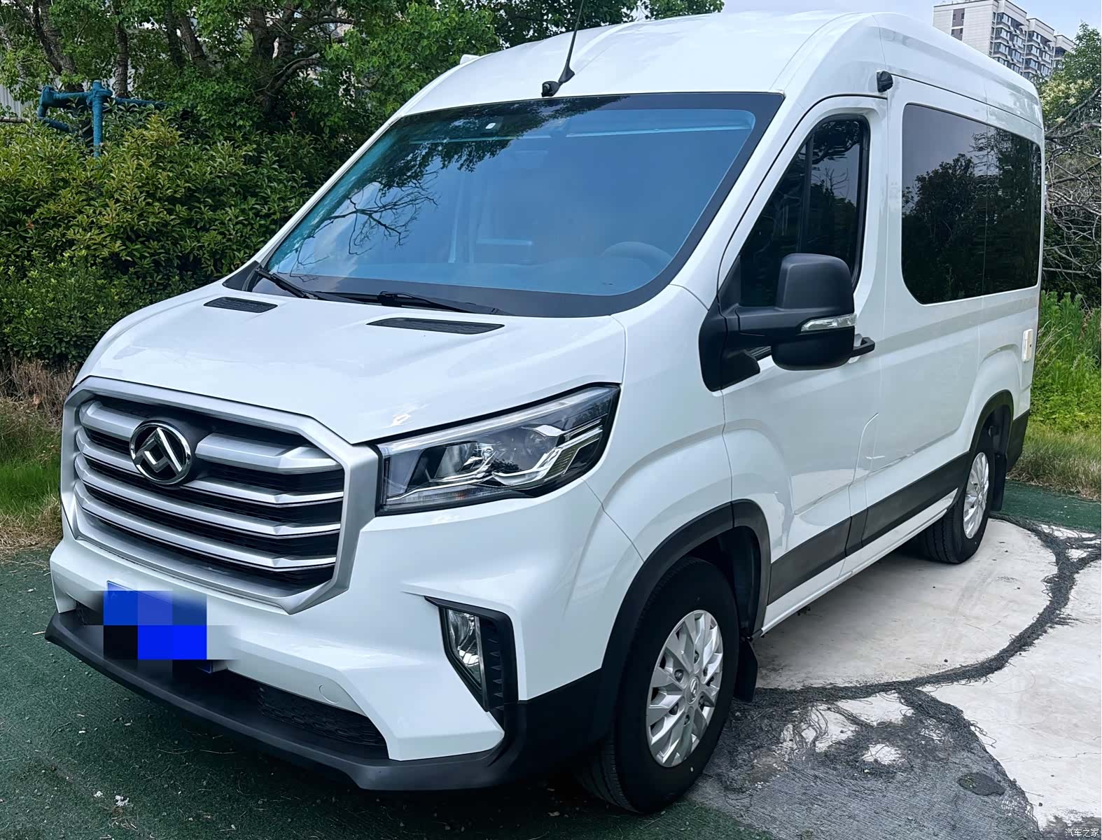 Maxus V90, 2022 3