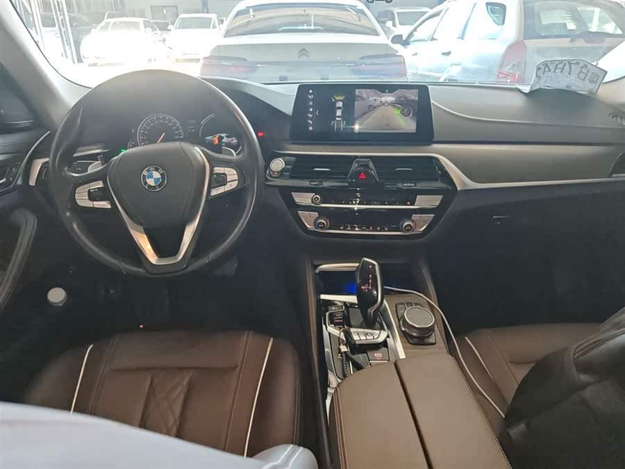 BMW 5 Series 2018, фото 7