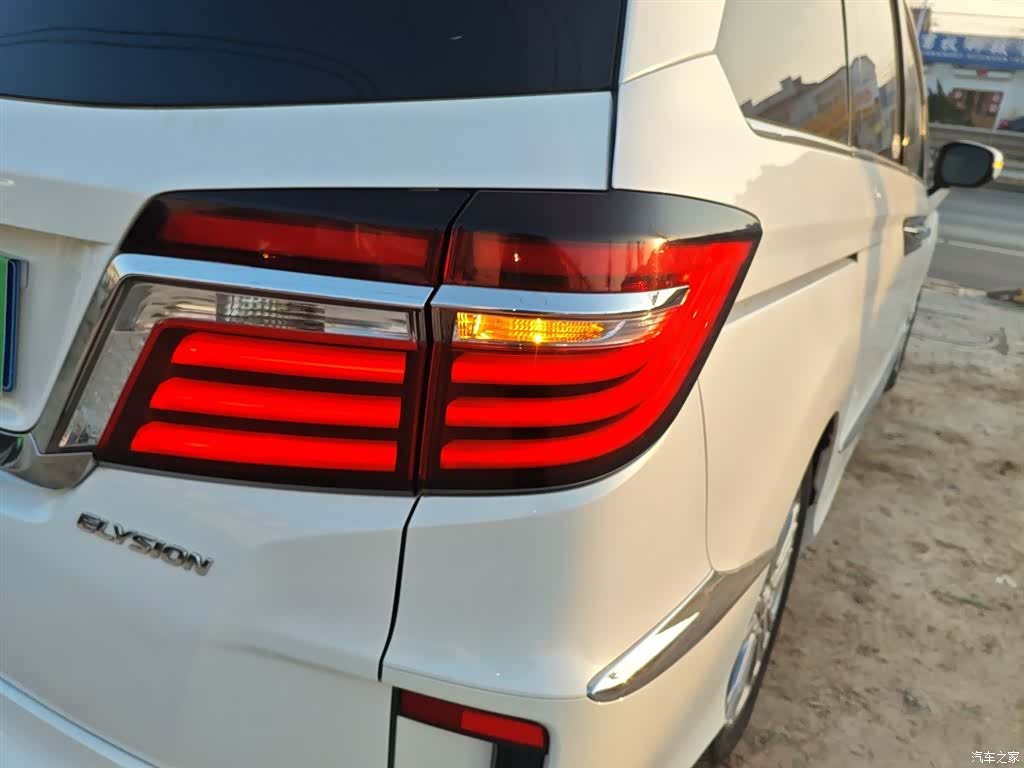 Honda Elysion, 2017 24