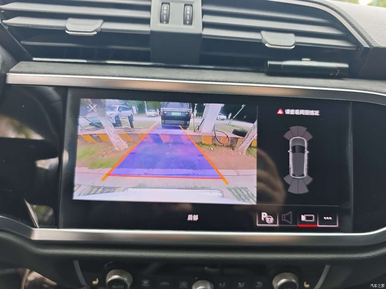 Audi Q3, 2022 18