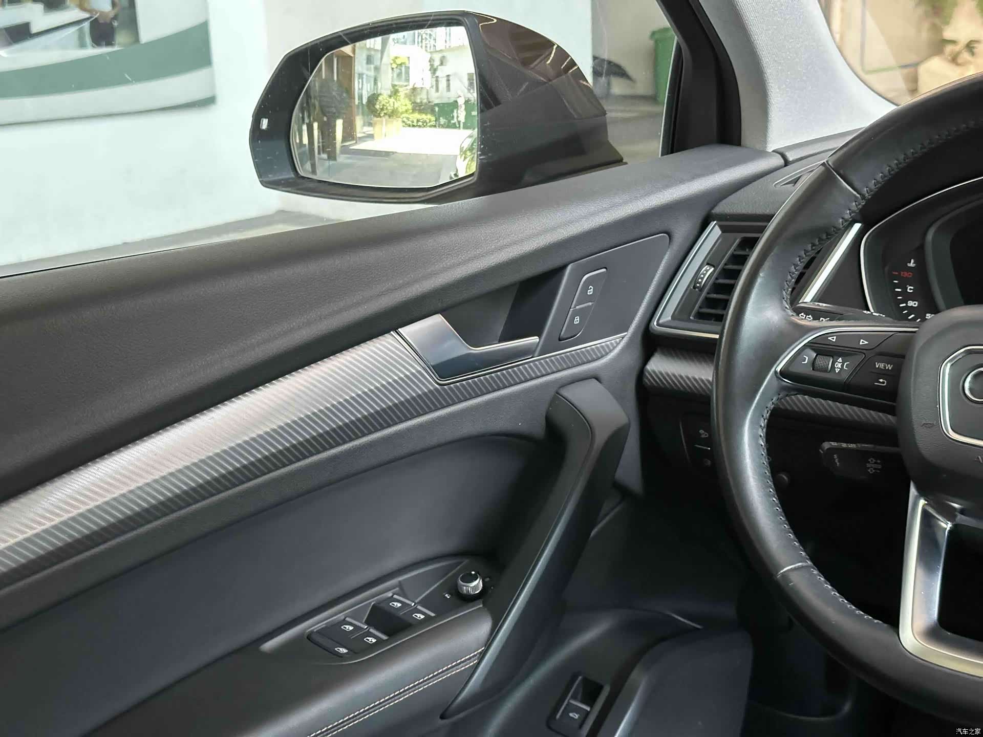 Audi Q5L, 2019 20